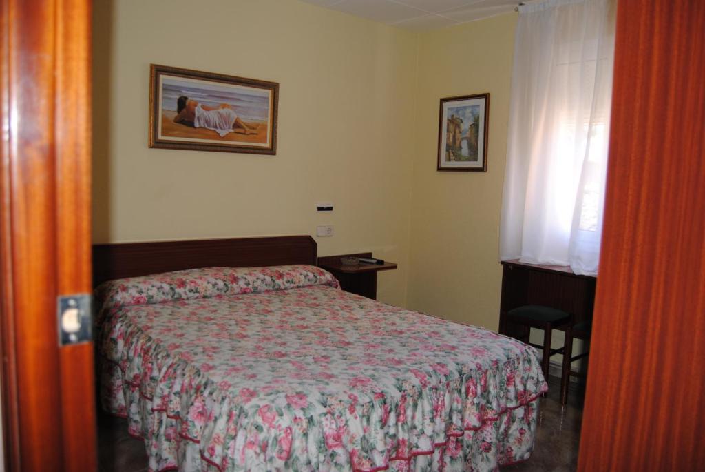 Casa Modesto Hotel El Pont de Suert Buitenkant foto